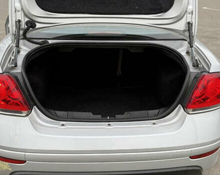 Серый Фиат Линеа, объемом двигателя 1.25 л и пробегом 121 тыс. км за 6500 $, фото 10 на Automoto.ua