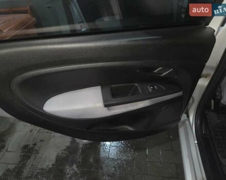 Серый Фиат Линеа, объемом двигателя 1.37 л и пробегом 113 тыс. км за 6500 $, фото 19 на Automoto.ua