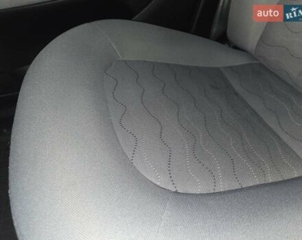 Сірий Фіат Лінеа, об'ємом двигуна 1.37 л та пробігом 113 тис. км за 6500 $, фото 25 на Automoto.ua