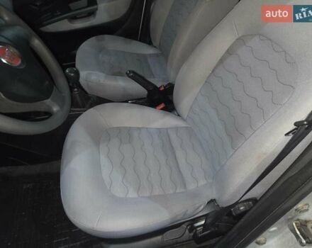 Сірий Фіат Лінеа, об'ємом двигуна 1.37 л та пробігом 113 тис. км за 6500 $, фото 34 на Automoto.ua