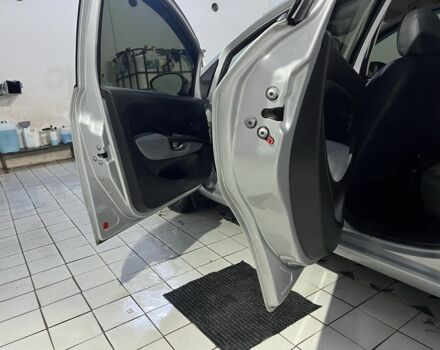 Сірий Фіат Лінеа, об'ємом двигуна 1.4 л та пробігом 140 тис. км за 4900 $, фото 4 на Automoto.ua