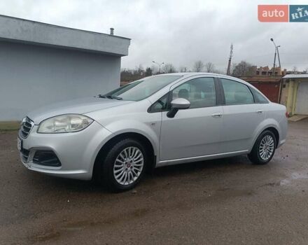 Серый Фиат Линеа, объемом двигателя 1.37 л и пробегом 180 тыс. км за 490 $, фото 3 на Automoto.ua