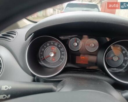 Серый Фиат Линеа, объемом двигателя 1.37 л и пробегом 180 тыс. км за 490 $, фото 38 на Automoto.ua