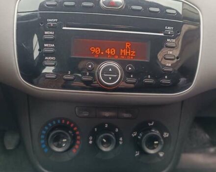 Серый Фиат Линеа, объемом двигателя 1.37 л и пробегом 180 тыс. км за 490 $, фото 24 на Automoto.ua