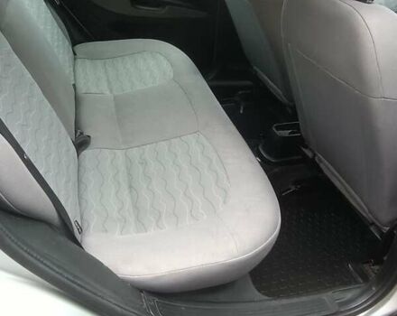 Серый Фиат Линеа, объемом двигателя 1.37 л и пробегом 180 тыс. км за 490 $, фото 43 на Automoto.ua