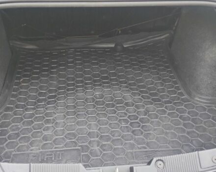 Сірий Фіат Лінеа, об'ємом двигуна 0 л та пробігом 135 тис. км за 5000 $, фото 4 на Automoto.ua