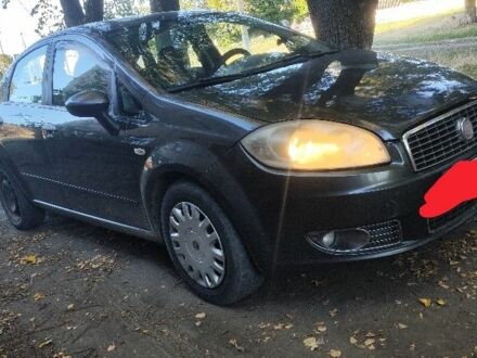 Серый Фиат Линеа, объемом двигателя 1.2 л и пробегом 488 тыс. км за 2100 $, фото 1 на Automoto.ua