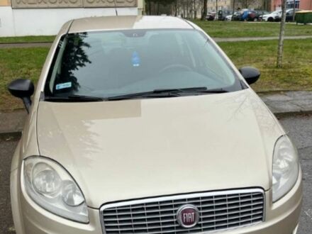 Фіат Лінеа 2008 у Стрые на Automoto.ua Сірий Фіат Лінеа, об'ємом двигуна 1.4 л та пробігом 164 тис. км за 3900 $, фото 1 на Automoto.ua