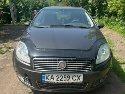 Серый Фиат Линеа, объемом двигателя 1.4 л и пробегом 350 тыс. км за 3000 $, фото 1 на Automoto.ua