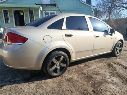 Серый Фиат Линеа, объемом двигателя 1.4 л и пробегом 34 тыс. км за 6450 $, фото 1 на Automoto.ua