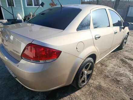 Серый Фиат Линеа, объемом двигателя 1.4 л и пробегом 34 тыс. км за 6250 $, фото 1 на Automoto.ua