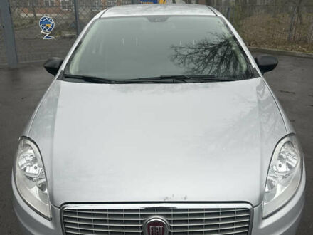 Серый Фиат Линеа, объемом двигателя 1.37 л и пробегом 44 тыс. км за 5100 $, фото 1 на Automoto.ua