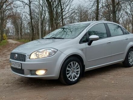 Серый Фиат Линеа, объемом двигателя 1.37 л и пробегом 54 тыс. км за 7700 $, фото 1 на Automoto.ua