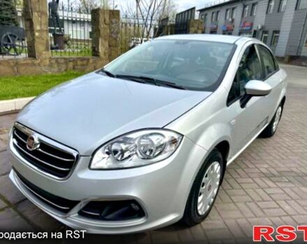 Серый Фиат Линеа, объемом двигателя 1.4 л и пробегом 9 тыс. км за 8200 $, фото 1 на Automoto.ua