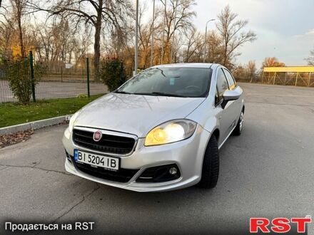 Серый Фиат Линеа, объемом двигателя 1.4 л и пробегом 0 тыс. км за 3800 $, фото 1 на Automoto.ua
