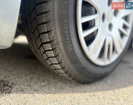 Фіат Лінеа 2007 у Харкові на Automoto.ua Синій Фіат Лінеа, об'ємом двигуна 1.37 л та пробігом 170 тис. км за 4400 $, фото 17 на Automoto.ua