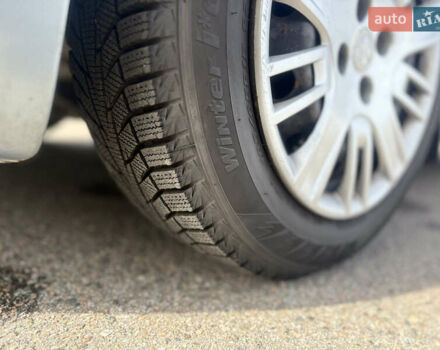 Фіат Лінеа 2007 у Харкові на Automoto.ua Синій Фіат Лінеа, об'ємом двигуна 1.37 л та пробігом 170 тис. км за 4100 $, фото 15 на Automoto.ua