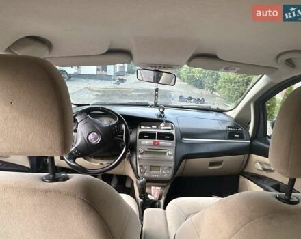 Фиат Линеа 2008 в Львове на Automoto.ua Синий Фиат Линеа, объемом двигателя 1.25 л и пробегом 215 тыс. км за 5100 $, фото 12 на Automoto.ua