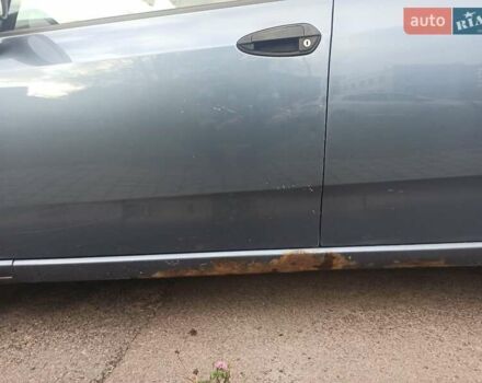 Синий Фиат Линеа, объемом двигателя 1.37 л и пробегом 205 тыс. км за 3200 $, фото 10 на Automoto.ua