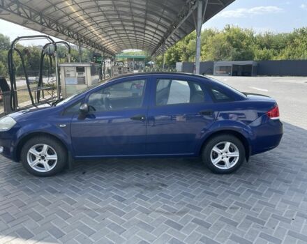 Синий Фиат Линеа, объемом двигателя 1.6 л и пробегом 102 тыс. км за 5000 $, фото 3 на Automoto.ua