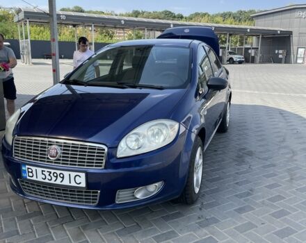 Синий Фиат Линеа, объемом двигателя 1.6 л и пробегом 102 тыс. км за 5000 $, фото 2 на Automoto.ua