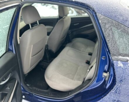 Синий Фиат Линеа, объемом двигателя 1.3 л и пробегом 220 тыс. км за 2200 $, фото 10 на Automoto.ua