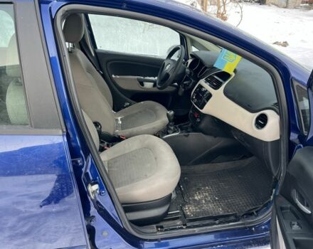 Синий Фиат Линеа, объемом двигателя 1.3 л и пробегом 220 тыс. км за 2200 $, фото 8 на Automoto.ua