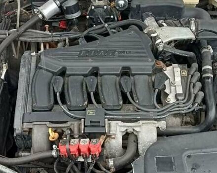 Сірий Фіат Мареа, об'ємом двигуна 1.58 л та пробігом 310 тис. км за 1900 $, фото 5 на Automoto.ua