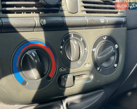 Синий Фиат Мареа, объемом двигателя 1.58 л и пробегом 154 тыс. км за 1600 $, фото 6 на Automoto.ua