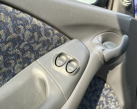 Синий Фиат Мареа, объемом двигателя 1.6 л и пробегом 154 тыс. км за 1599 $, фото 3 на Automoto.ua