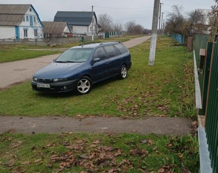 Синий Фиат Мареа, объемом двигателя 1.8 л и пробегом 310 тыс. км за 1497 $, фото 3 на Automoto.ua