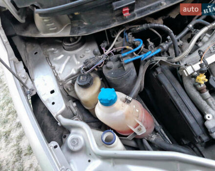 Сірий Фіат Мультіпла, об'ємом двигуна 1.6 л та пробігом 123 тис. км за 1900 $, фото 18 на Automoto.ua