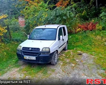 Белый Фиат Добло, объемом двигателя 1.6 л и пробегом 302 тыс. км за 3650 $, фото 9 на Automoto.ua