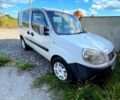 Белый Фиат Добло, объемом двигателя 1.3 л и пробегом 295 тыс. км за 4000 $, фото 1 на Automoto.ua
