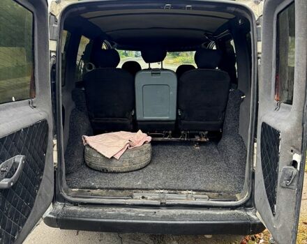 Белый Фиат Добло, объемом двигателя 1.2 л и пробегом 250 тыс. км за 3500 $, фото 8 на Automoto.ua