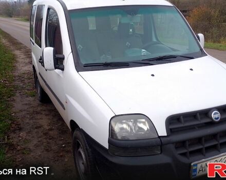 Белый Фиат Добло, объемом двигателя 1.9 л и пробегом 280 тыс. км за 3700 $, фото 5 на Automoto.ua