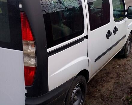 Белый Фиат Добло, объемом двигателя 1.9 л и пробегом 280 тыс. км за 3700 $, фото 9 на Automoto.ua