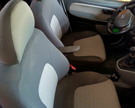 Белый Фиат Добло, объемом двигателя 1.9 л и пробегом 387 тыс. км за 5500 $, фото 2 на Automoto.ua