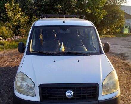 Фиат Добло 2006 в Чернигове на Automoto.ua Белый Фиат Добло, объемом двигателя 1.2 л и пробегом 0 тыс. км за 3700 $, фото 4 на Automoto.ua