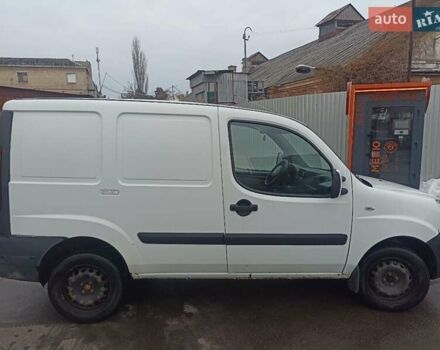 Білий Фіат Добло, об'ємом двигуна 1.9 л та пробігом 268 тис. км за 3000 $, фото 5 на Automoto.ua