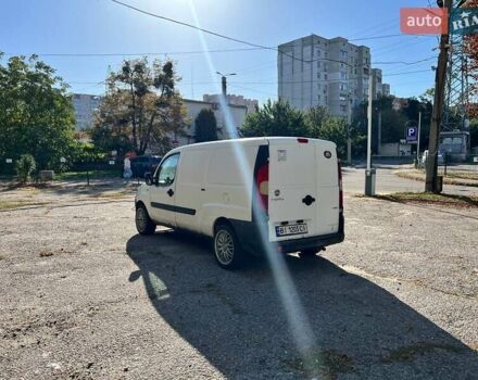 Белый Фиат Добло, объемом двигателя 1.4 л и пробегом 280 тыс. км за 3300 $, фото 12 на Automoto.ua