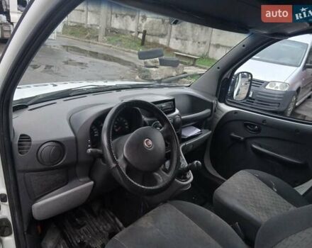 Белый Фиат Добло, объемом двигателя 1.37 л и пробегом 320 тыс. км за 3000 $, фото 8 на Automoto.ua