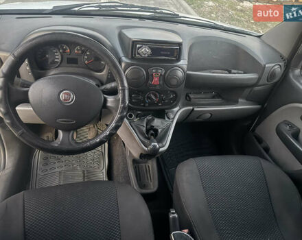 Белый Фиат Добло, объемом двигателя 1.9 л и пробегом 280 тыс. км за 3800 $, фото 10 на Automoto.ua