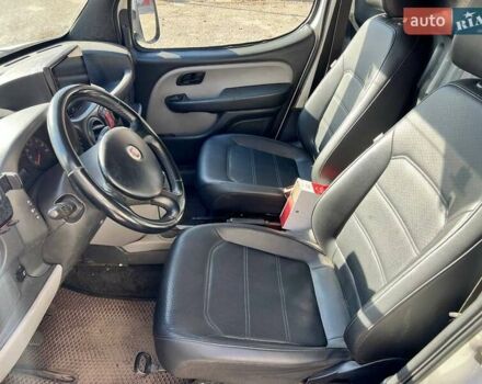 Белый Фиат Добло, объемом двигателя 1.4 л и пробегом 280 тыс. км за 3300 $, фото 2 на Automoto.ua