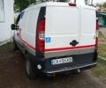 Белый Фиат Добло, объемом двигателя 1.6 л и пробегом 280 тыс. км за 3000 $, фото 5 на Automoto.ua