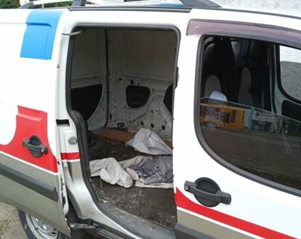 Белый Фиат Добло, объемом двигателя 1.6 л и пробегом 280 тыс. км за 3000 $, фото 7 на Automoto.ua