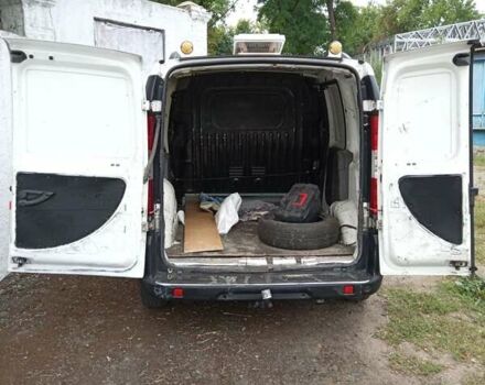 Белый Фиат Добло, объемом двигателя 1.6 л и пробегом 280 тыс. км за 3000 $, фото 3 на Automoto.ua