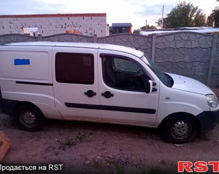 Білий Фіат Добло, об'ємом двигуна 1.6 л та пробігом 211 тис. км за 1711 $, фото 1 на Automoto.ua