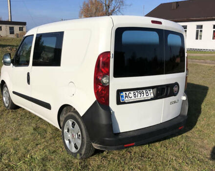 Белый Фиат Добло, объемом двигателя 1.25 л и пробегом 300 тыс. км за 4400 $, фото 6 на Automoto.ua