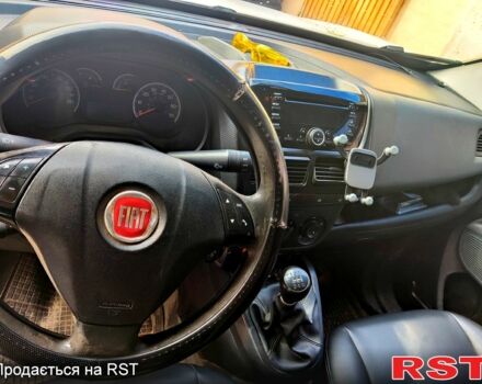 Белый Фиат Добло, объемом двигателя 1.2 л и пробегом 360 тыс. км за 3200 $, фото 7 на Automoto.ua